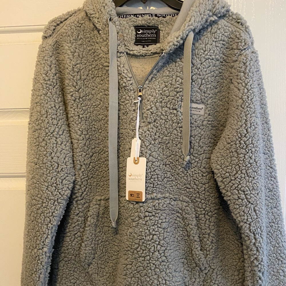 Simply Southern hoodie size xl